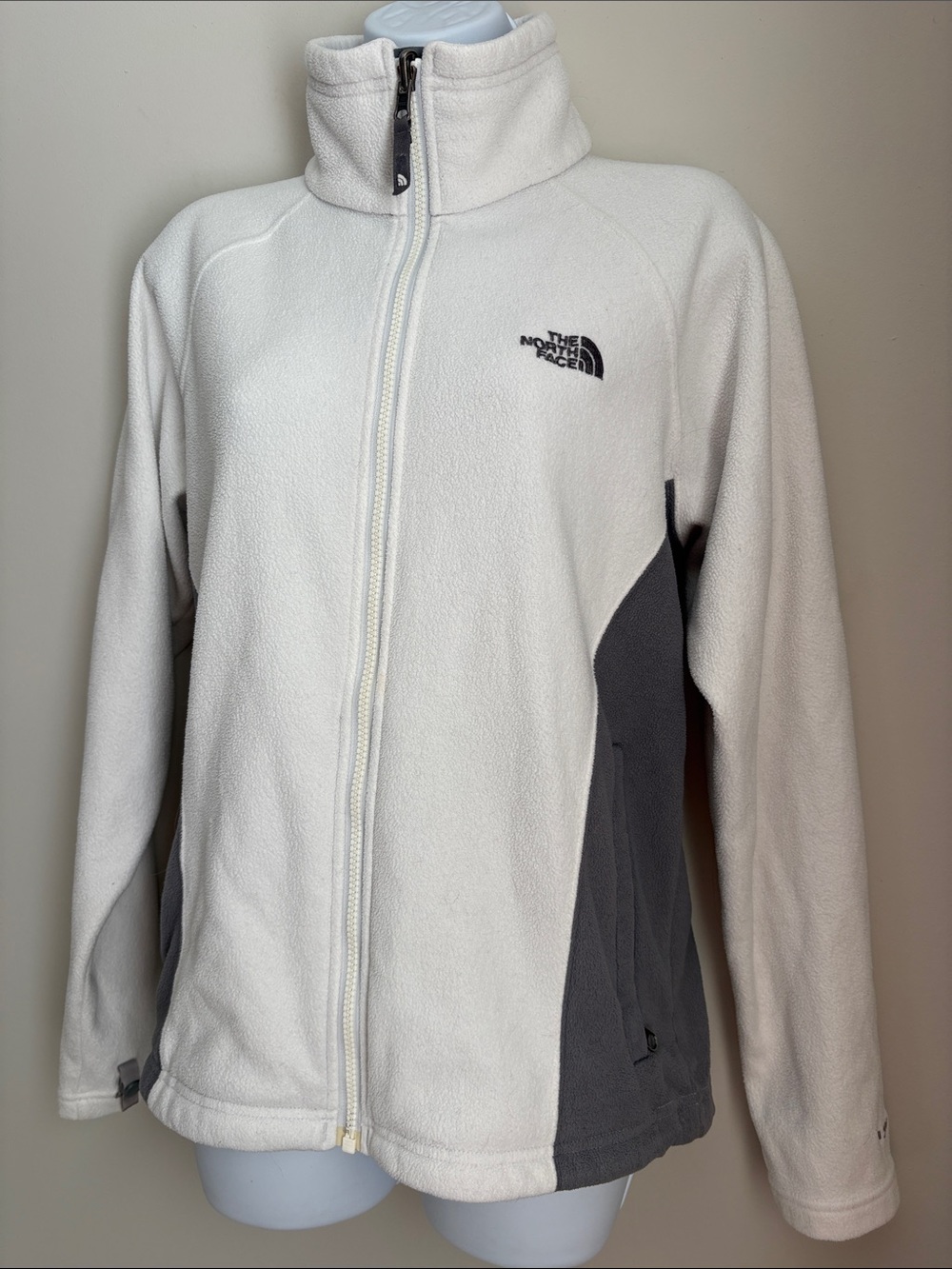 The North Face Women’s Cream & Gray Full-Zip Teddy Fleece Jacket